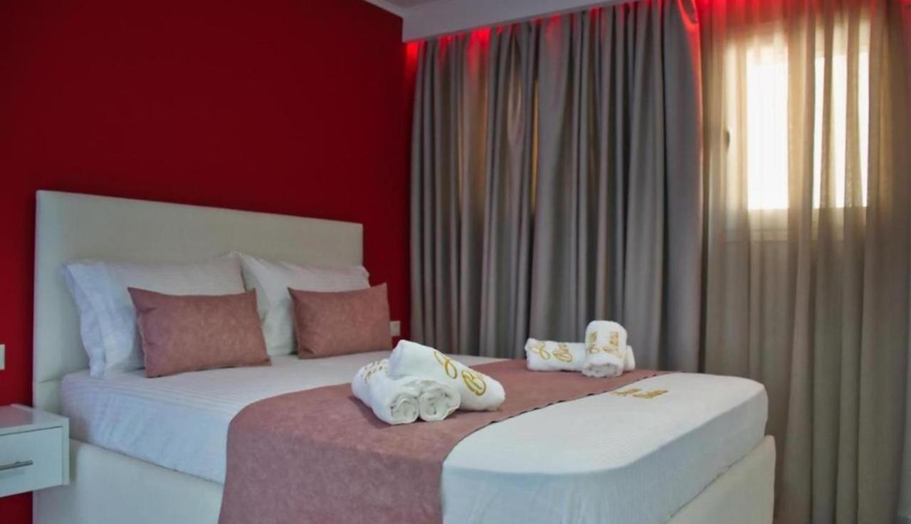 Bed and Breakfast House Blerina Сарти Экстерьер фото