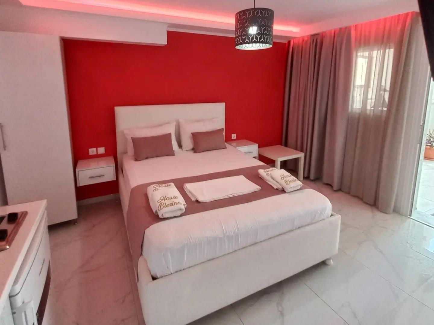Bed and Breakfast House Blerina Сарти Экстерьер фото